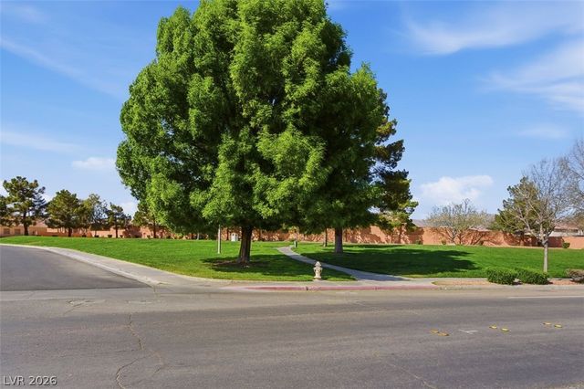 6010 Highland Gardens Drive, North Las Vegas, NV 89031