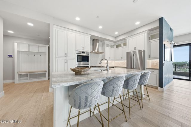 5250 E DEER VALLEY Drive 258, Phoenix, AZ 85054