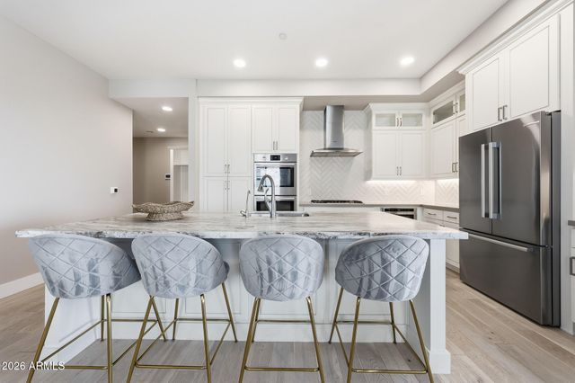 5250 E DEER VALLEY Drive 258, Phoenix, AZ 85054