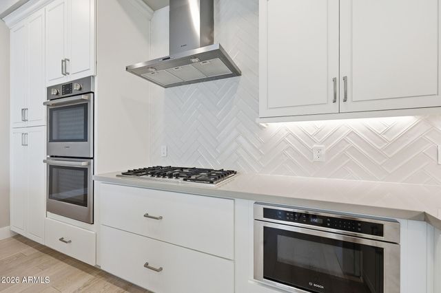 5250 E DEER VALLEY Drive 258, Phoenix, AZ 85054