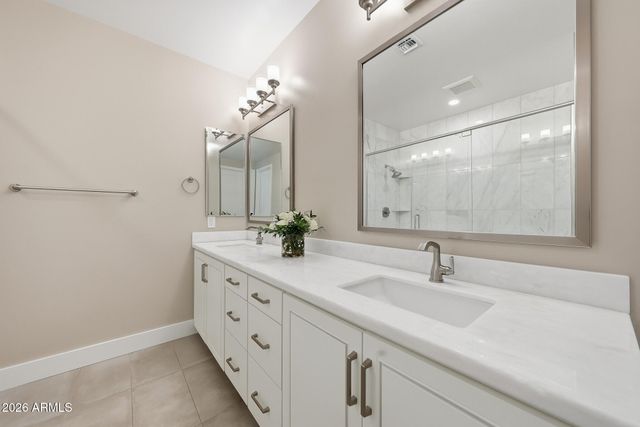 5250 E DEER VALLEY Drive 258, Phoenix, AZ 85054