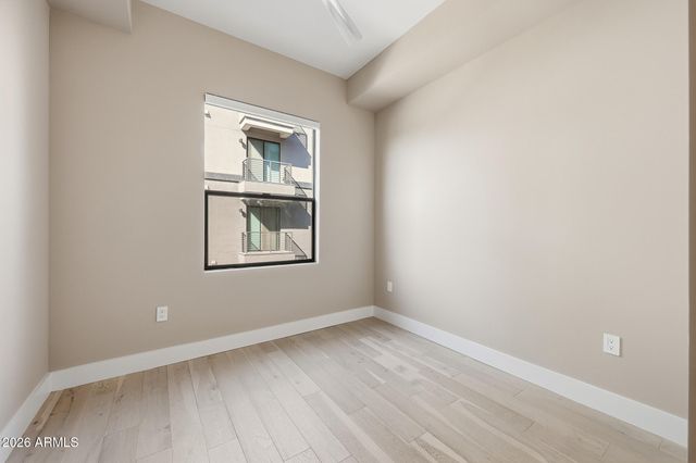 5250 E DEER VALLEY Drive 258, Phoenix, AZ 85054