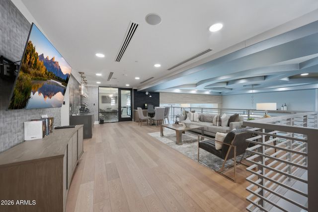 5250 E DEER VALLEY Drive 258, Phoenix, AZ 85054