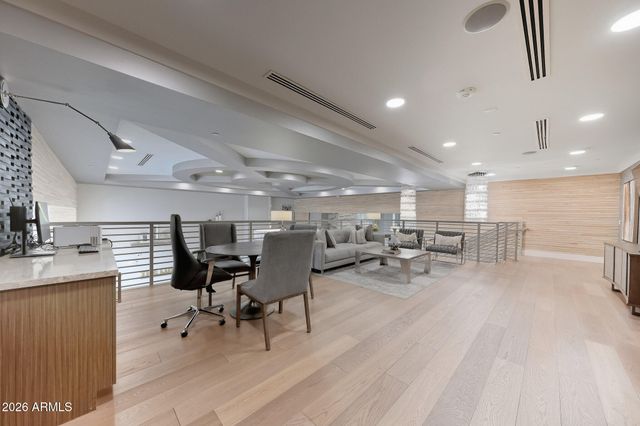 5250 E DEER VALLEY Drive 258, Phoenix, AZ 85054