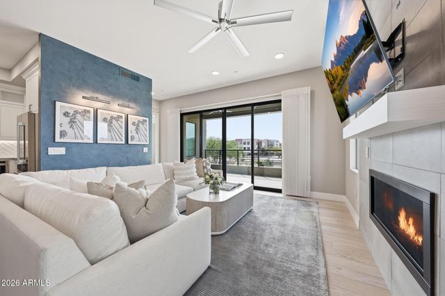 5250 E DEER VALLEY Drive 258, Phoenix, AZ 85054