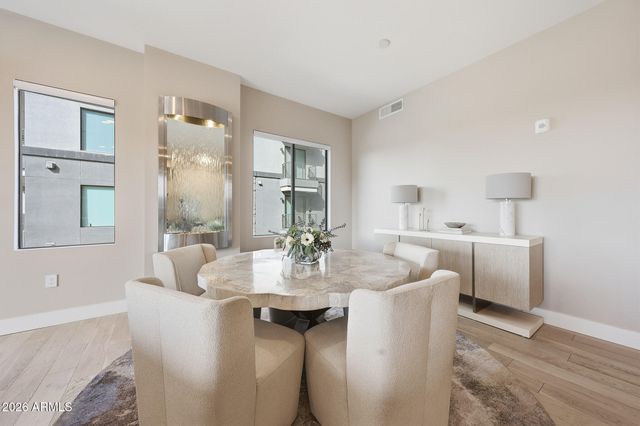 5250 E DEER VALLEY Drive 258, Phoenix, AZ 85054