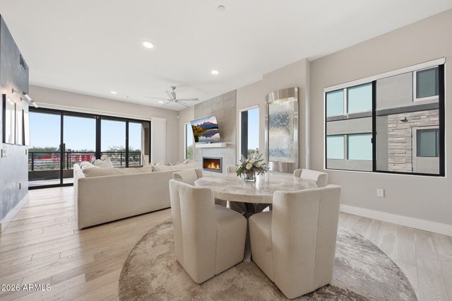 5250 E DEER VALLEY Drive 258, Phoenix, AZ 85054