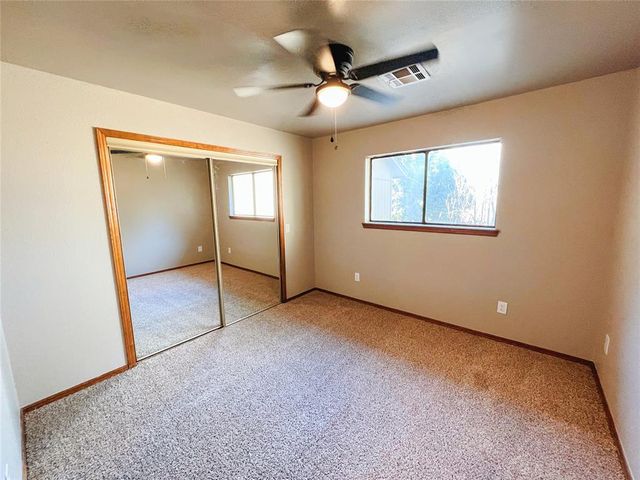 213 Woodbridge Circle, Edmond, OK 73012