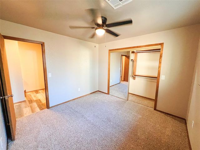 213 Woodbridge Circle, Edmond, OK 73012