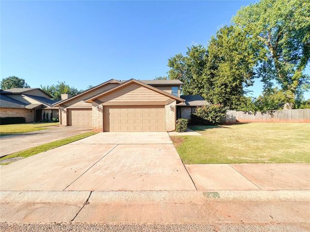 213 Woodbridge Circle, Edmond, OK 73012