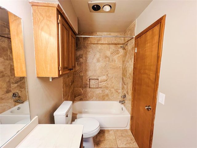 213 Woodbridge Circle, Edmond, OK 73012