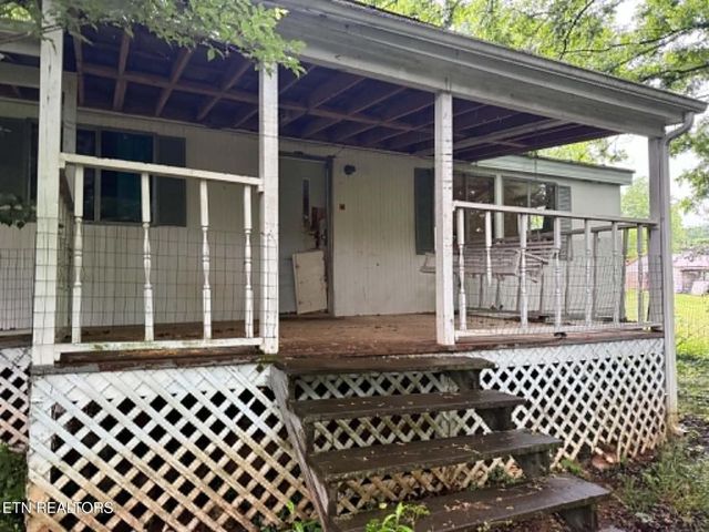 1604 Lamar Street, Athens, TN 37303