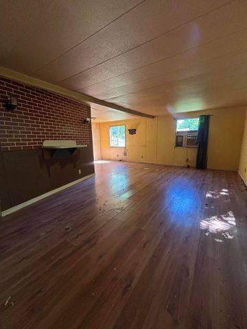 1604 Lamar Street, Athens, TN 37303