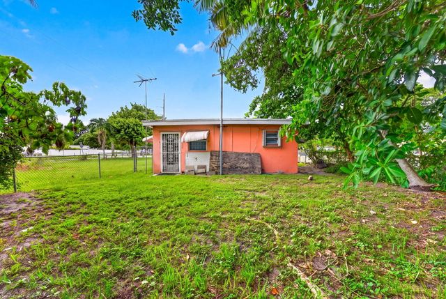 3111 NW 57th Street, Miami, FL 33142