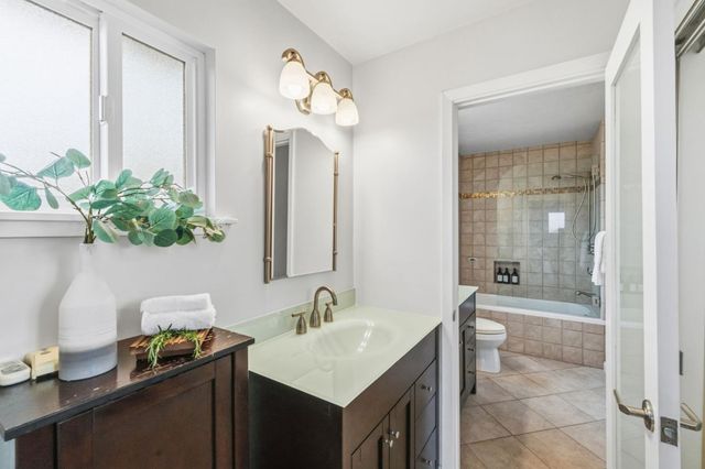 2780 Bromley Drive, San Carlos, CA 94070