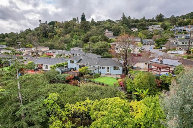 2780 Bromley Drive, San Carlos, CA 94070