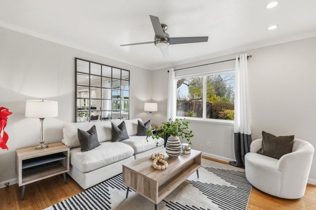 2780 Bromley Drive, San Carlos, CA 94070