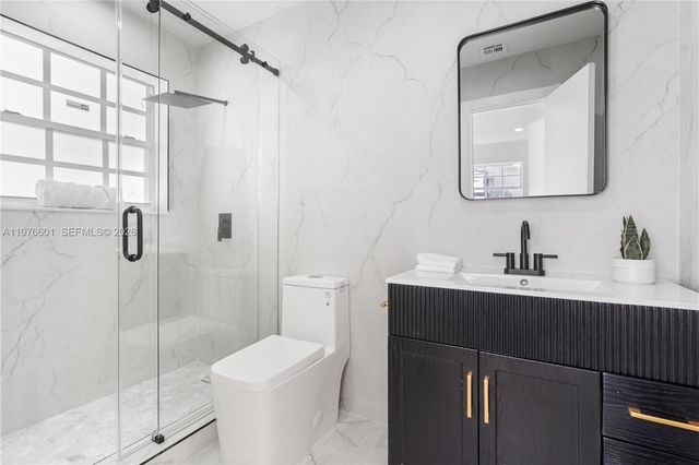 1360 SW 6th Ter, Deerfield Beach, FL 33441