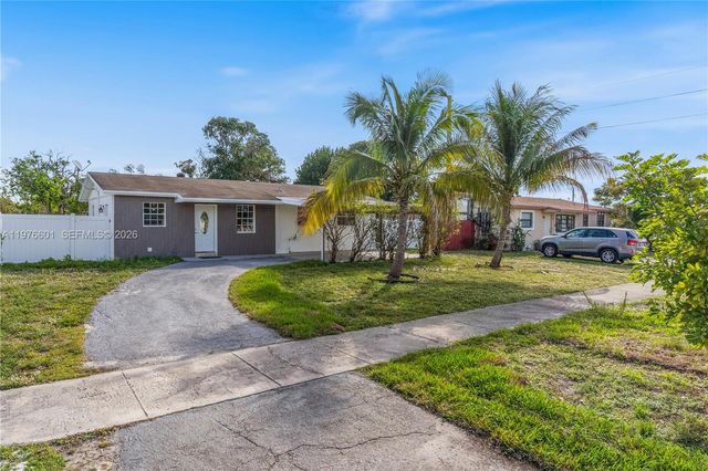 1360 SW 6th Ter, Deerfield Beach, FL 33441