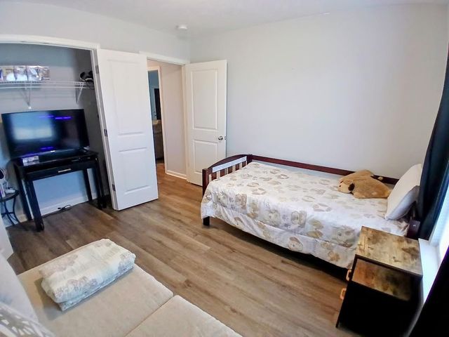 213 Meadowbrook Dr, Shelbyville, TN 37160