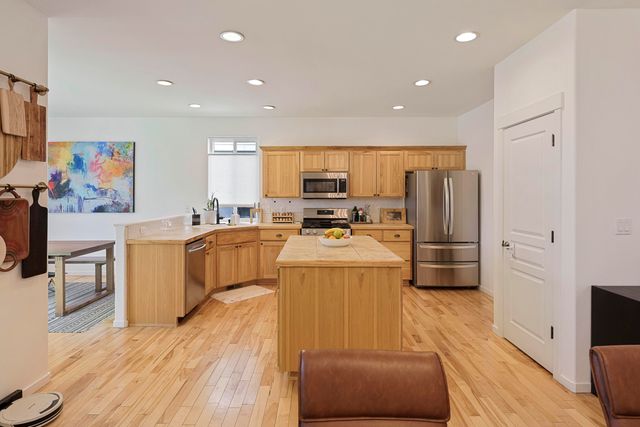 21172 Clairaway Avenue, Bend, OR 97702