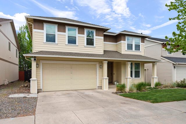 21172 Clairaway Avenue, Bend, OR 97702