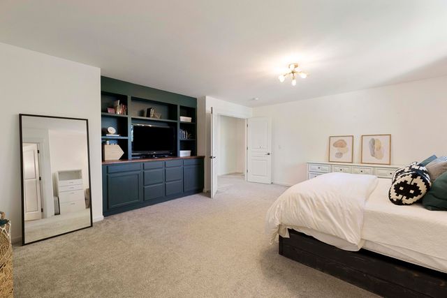 21172 Clairaway Avenue, Bend, OR 97702