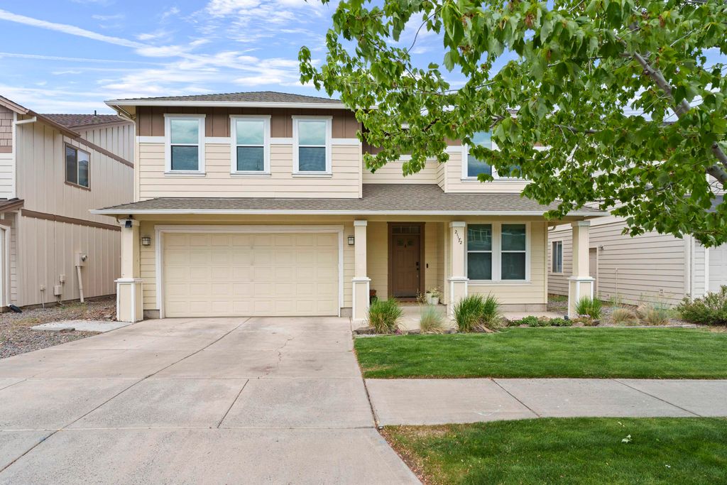21172 Clairaway Avenue, Bend, OR 97702