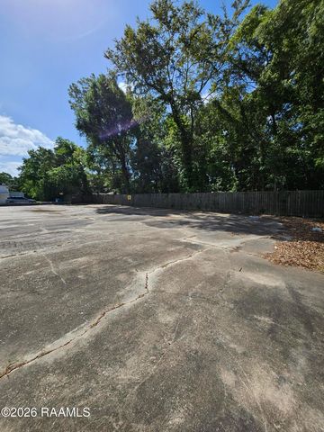 308 W Summers Drive, Abbeville, LA 70510