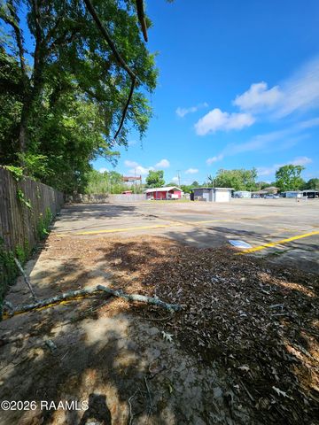 308 W Summers Drive, Abbeville, LA 70510