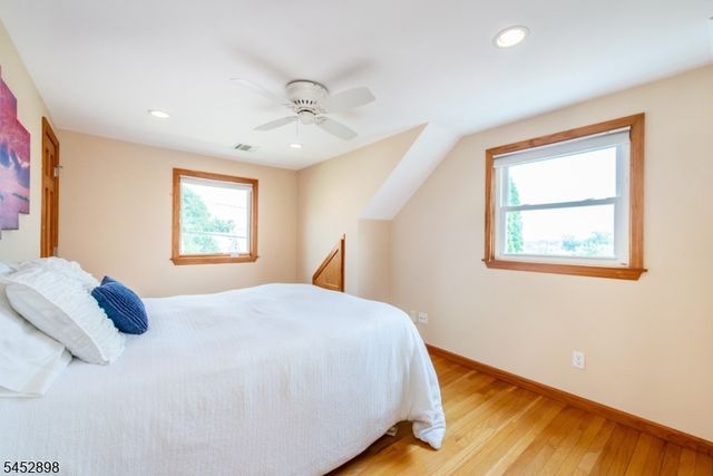 9 Clairmont Rd, Clifton City, NJ 07012
