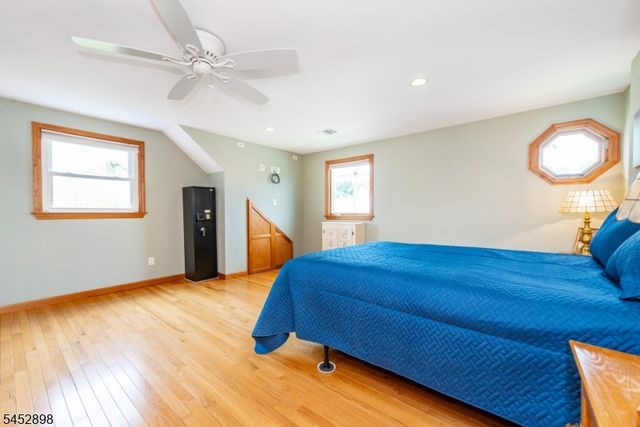 9 Clairmont Rd, Clifton City, NJ 07012