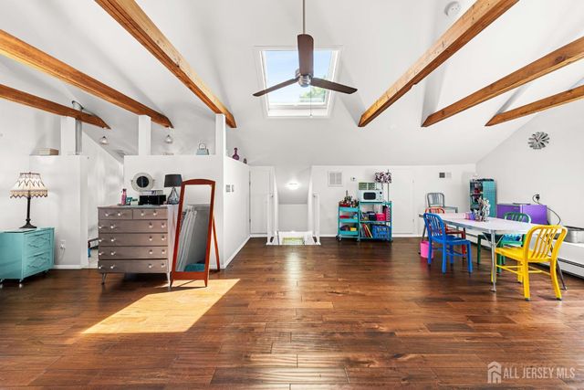 25 S 7th Avenue, Highland Park, NJ 08904