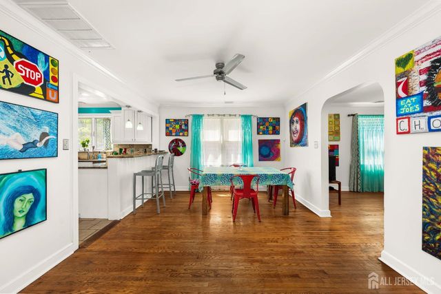 25 S 7th Avenue, Highland Park, NJ 08904
