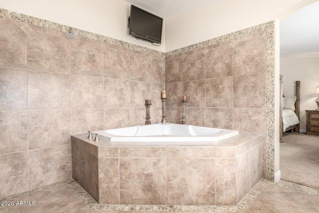 4933 W FALLEN LEAF Lane, Glendale, AZ 85310