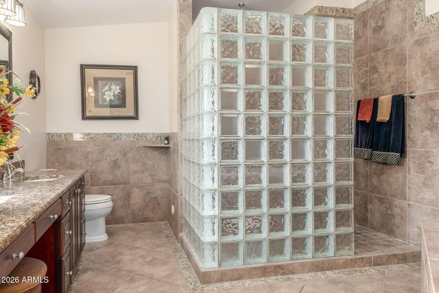 4933 W FALLEN LEAF Lane, Glendale, AZ 85310