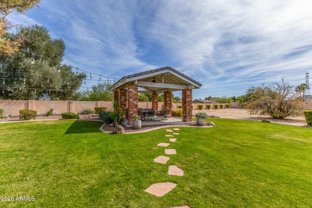 4933 W FALLEN LEAF Lane, Glendale, AZ 85310