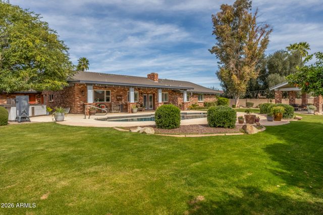 4933 W FALLEN LEAF Lane, Glendale, AZ 85310