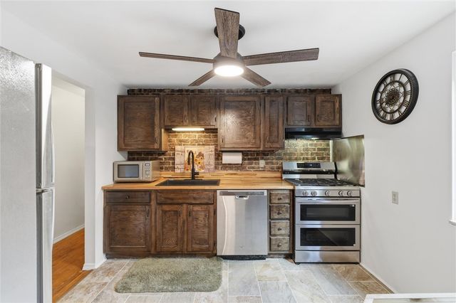 713 Sara Lane, Verona, PA 15147