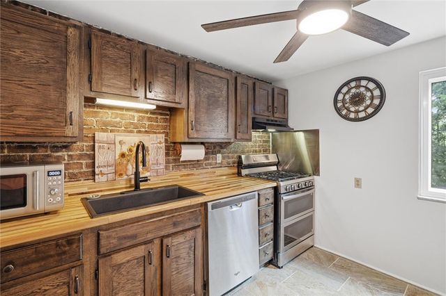 713 Sara Lane, Verona, PA 15147