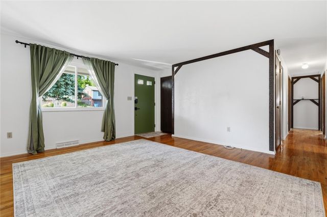 713 Sara Lane, Verona, PA 15147