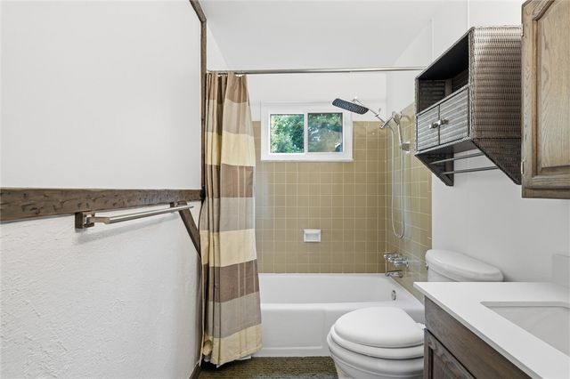 713 Sara Lane, Verona, PA 15147