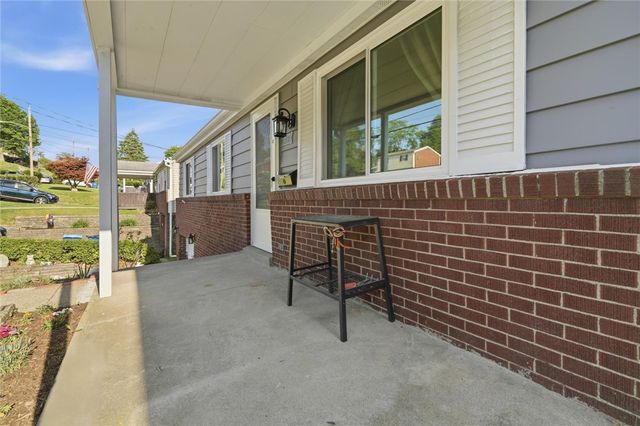 713 Sara Lane, Verona, PA 15147