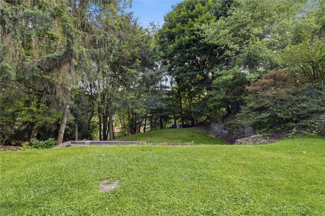 713 Sara Lane, Verona, PA 15147
