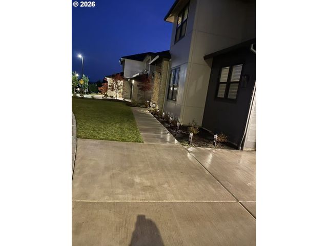 14513 Sw 153RD Ave, Portland, OR 97224