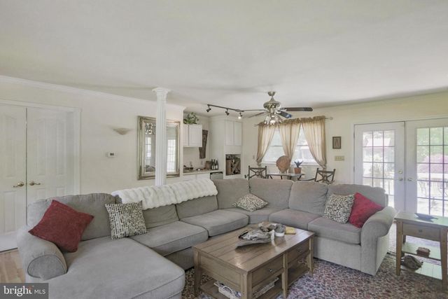 41 WOOD LANDING RD, Fredericksburg, VA 22405