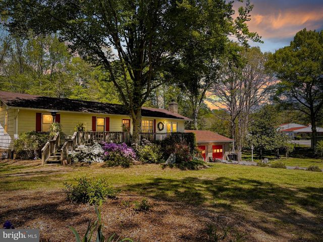 41 WOOD LANDING RD, Fredericksburg, VA 22405