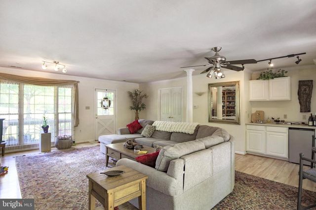 41 WOOD LANDING RD, Fredericksburg, VA 22405