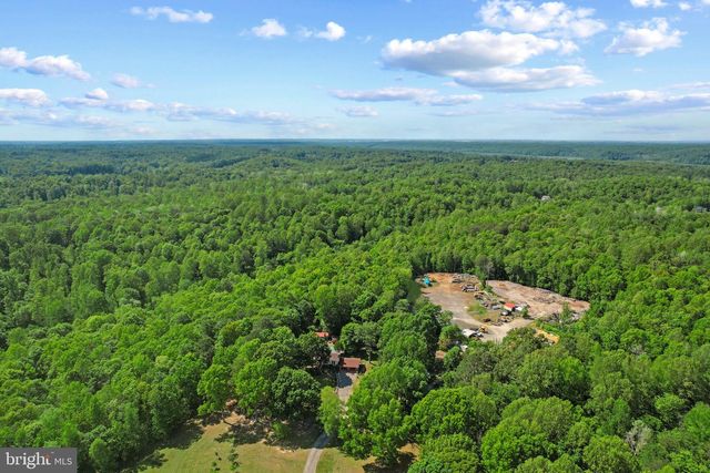 41 WOOD LANDING RD, Fredericksburg, VA 22405