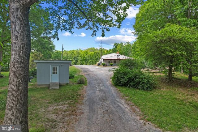 41 WOOD LANDING RD, Fredericksburg, VA 22405
